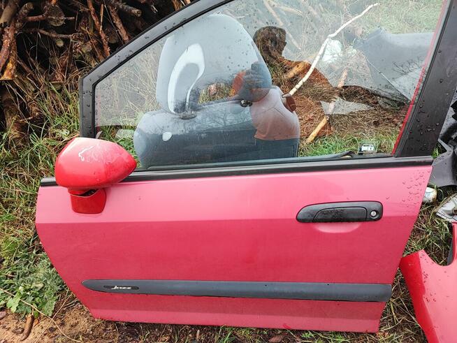 Drzwi do Hondy Jazz 2002