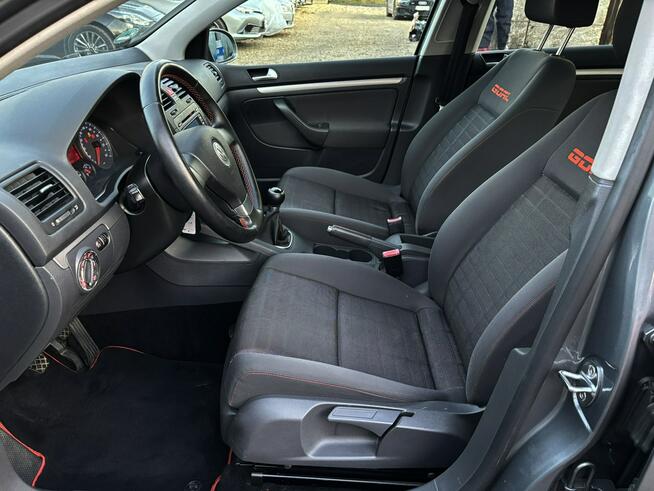 GOLF 1.6 102KM 5 drzwi KLIMA czujniki SERWIS bezwypadkowy 2006