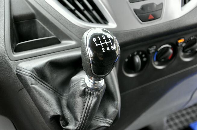 Ford Transit Custom 2,0TDCi 130KM VAT1/L1/3osobowy/SerwisASO/PDC/USB/Bluetooth/ VAT23%