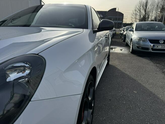 Alfa Romeo Giulietta Raty/Zamiana Gwarancja limotowana wersja IMOLA atrakcyjny wygląd