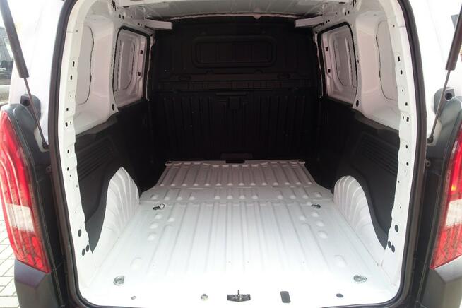 Peugeot Partner Fv 23%*Gwarancja*2 x Boczne Drzwi*Pełny serwis*100% Org. Lakier*Navi*