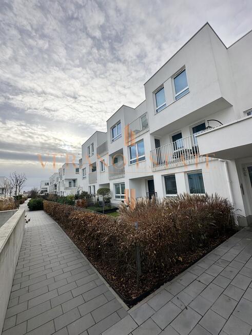 Stylowe 3 pokoje z prywatnym dużym ogródkiem