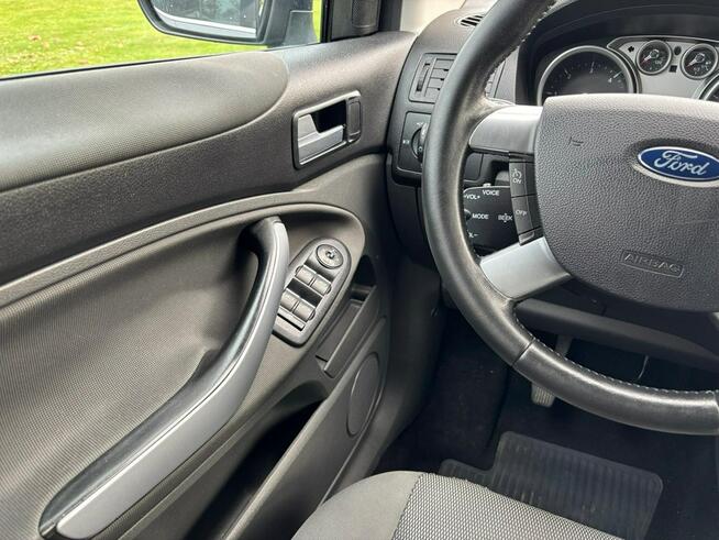 Ford Kuga 140KM | Podgrzewane szyby | Czujniki parkowania