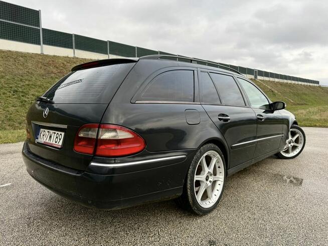 Mercedes W211 E klasa Kombi 2.2 CDI ** Ładnny Zadbany ** Spr
