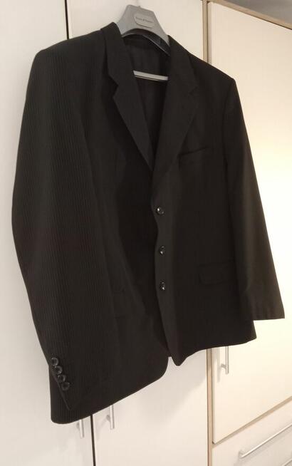 Sprzedam Garnitur Czarny Z Niebieską Nitka Trzyczęściowy Exe