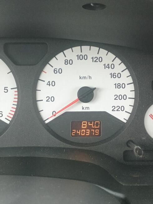 Sprzedam OPEL Zafira 2.2