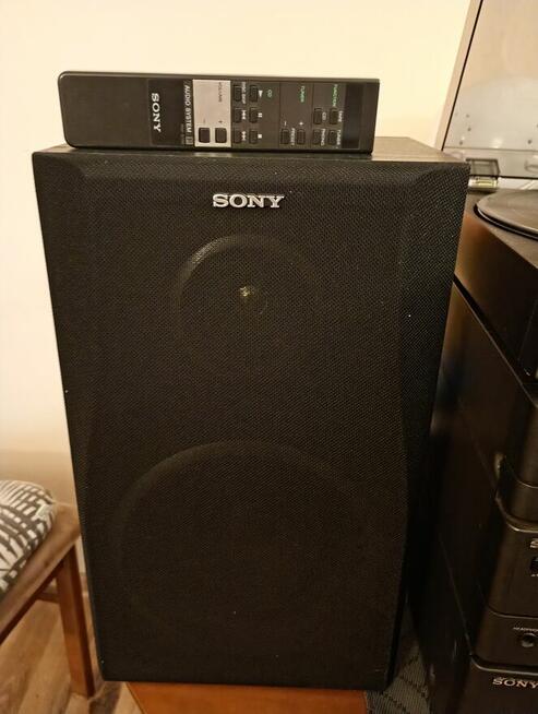 Wieża Sony z Adapterem.