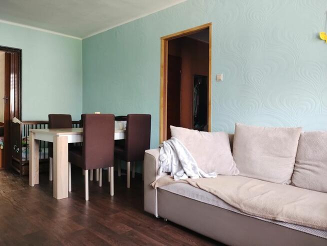 Sprzedam mieszkanie 2 pokoje z balkonem 1 piętro