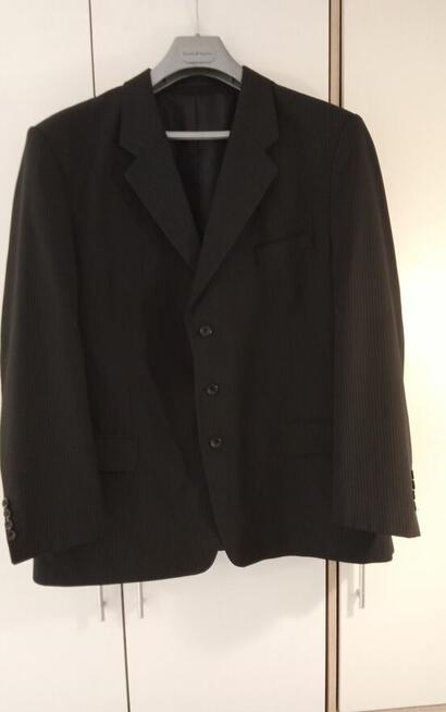 Sprzedam Garnitur Czarny Z Niebieską Nitka Trzyczęściowy Exe