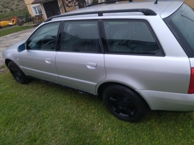 Sprzedam Audi A4 B5 Lift z 2001roku