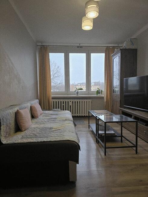 Os. Robotnicze 2-pokojowe mieszkanie w bloku