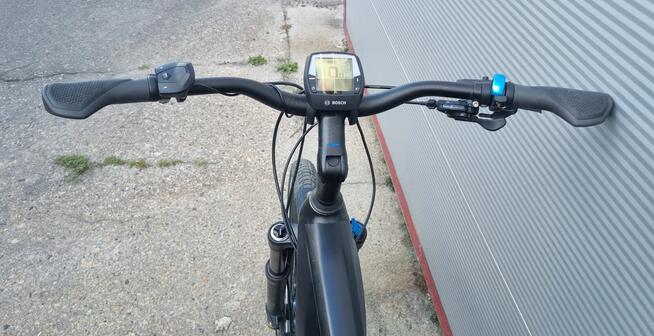 Rower elektryczny CUBE Kathmandu Pro BOSCH CX 85Nm 625Wh XCR