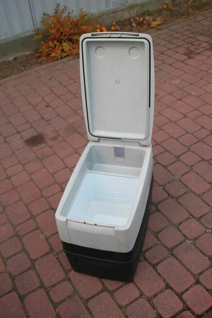 Lodówka kompresorowa Dometic CDF46 12/24 V 39L