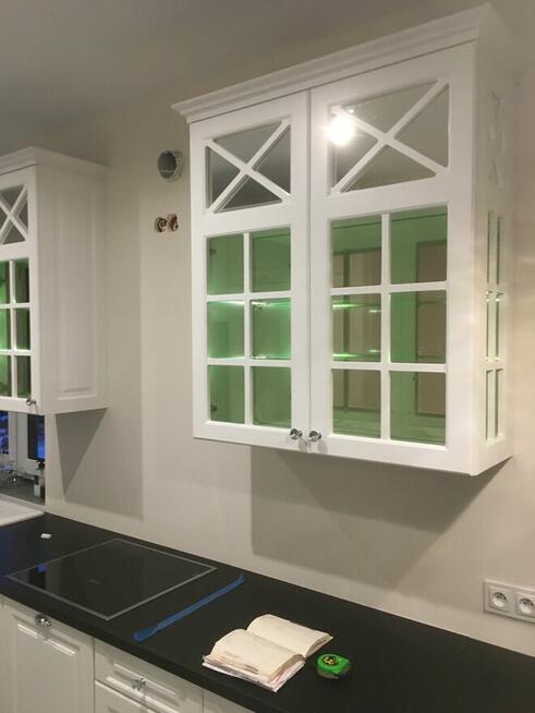 Meble kuchenne i szafy przesuwne na wymiar od projektu do mo