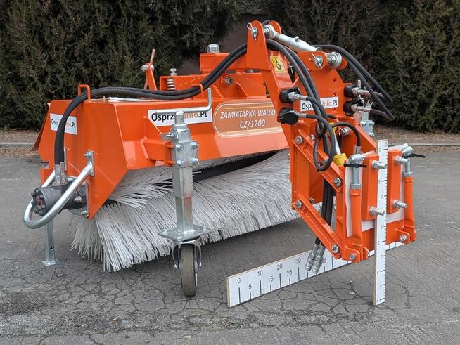 Zamiatarka hydrauliczna, walcowa CZ/1200
