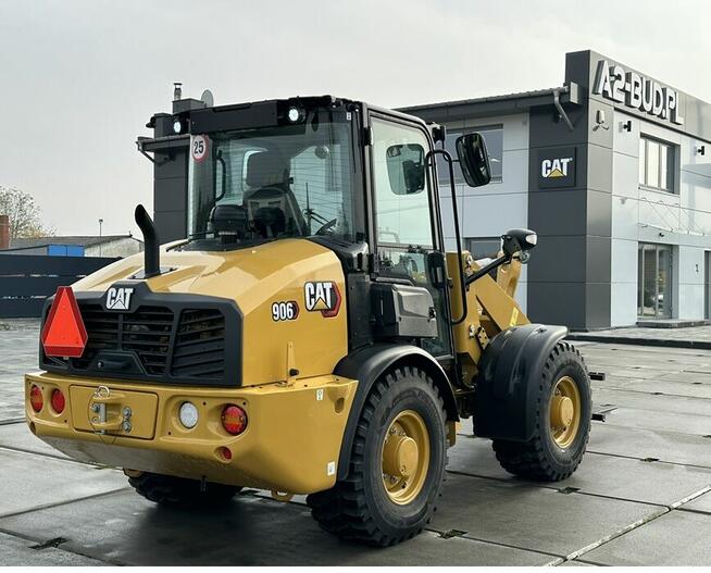 ŁADOWARKA KOŁOWA CATERPILLAR 906