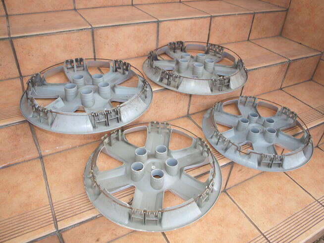 Nissan kołpaki 16 oryginalne (komplet 4 sztuki)