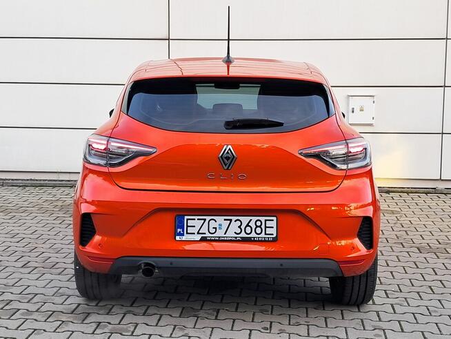 Renault Clio evolution Eco-G 100 kamera cofania