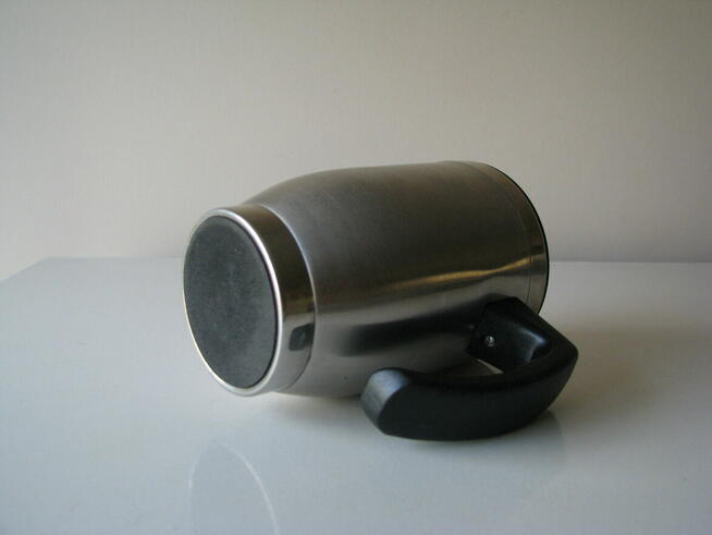 Stalowy kubek termiczny Termite z pokrywką