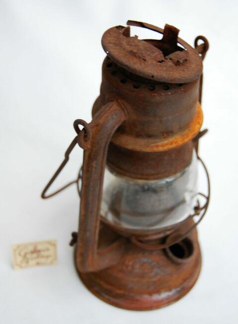 Stara lampa naftowa Feuerhand nr225 Medium II wojna światowa
