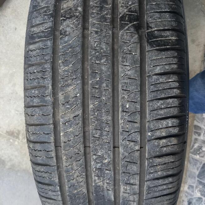 Sprzedam opony wielosezonowe