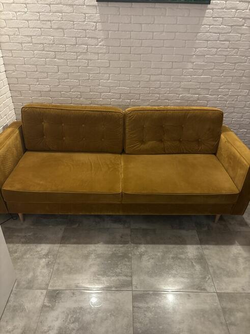 Kanapa sofa musztardowa welurowa puszman tivoli