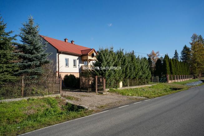 Dom Leńcze gm. Kalwaria Zebrzydowska