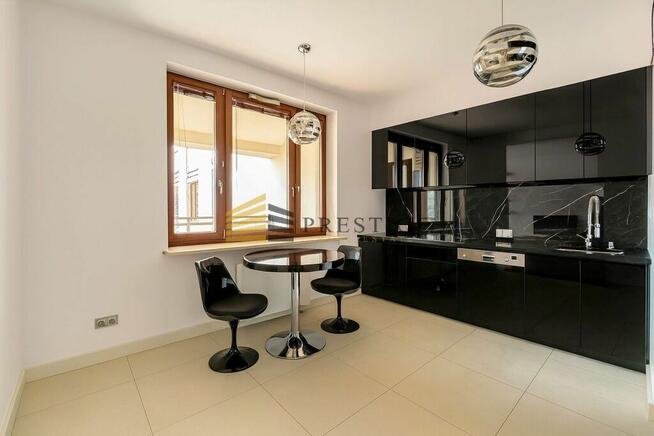 *Apartament w prestiżowej lokalizacji* Patria*