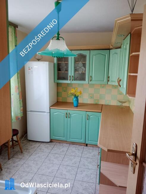 Sprzedam dziewięcio pokojowy dom z balkonem piwnicą i garazem