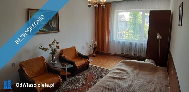 Duży dom na zadbanej działce.