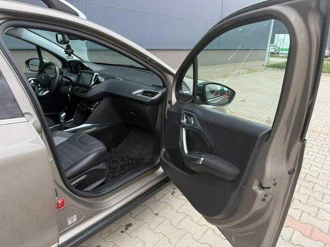Peugeot 2008 1.2 VTi 82KM Allure Panorama Nawigacja Bluetooth Climatronic Alufelgi