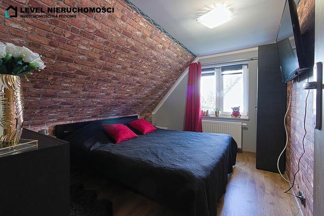 Dom w mieście z dużą działką