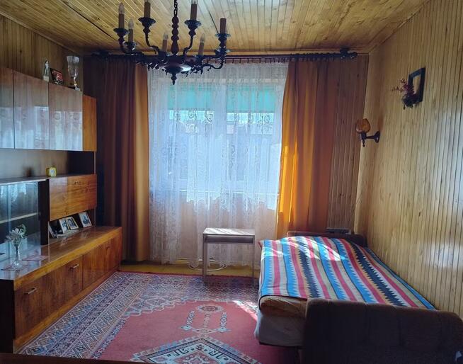 Dom Różan, pl. Obrońców Różana