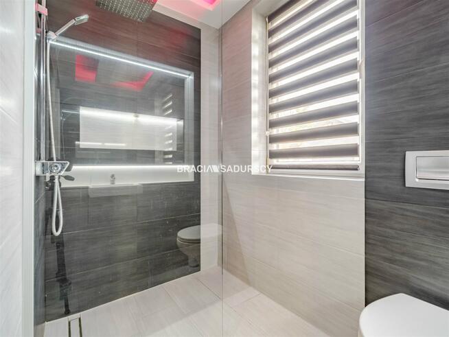 Dom Czernichów, Ogrodowa