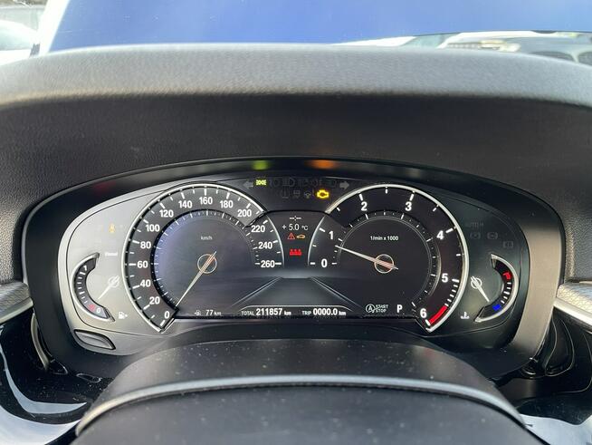 BMW 530 M Sport XDrive Skóra Kamera Panorama Pamięć 265KM