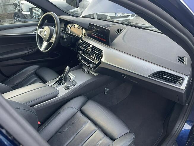BMW 530 M Sport XDrive Skóra Kamera Panorama Pamięć 265KM