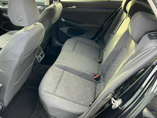 Volkswagen Golf 2.0TDI 150 Automat KeyLess Radar Navi CarPlay