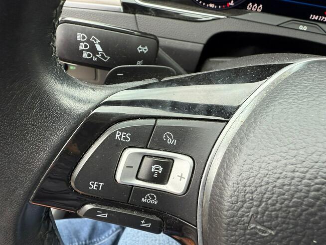 Volkswagen Passat 150KM DSG Navi Kamera Virtual Full Led Niski Przebieg Zarejestrowany!