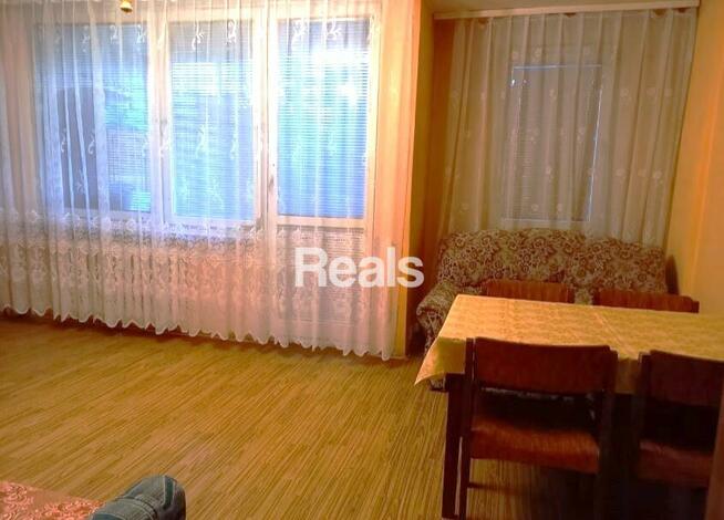 3 pokojowe z balkonem i widną kuchnią, Metro