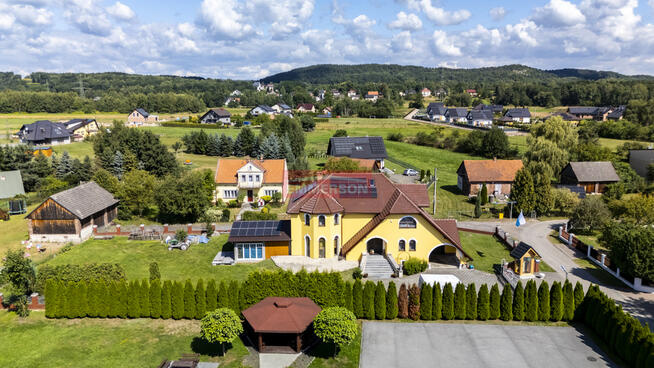 Przestronny dom z potencjałem | Działka 43 ary