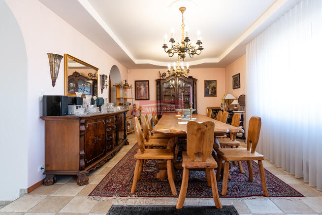 Przestronny dom z potencjałem | Działka 43 ary