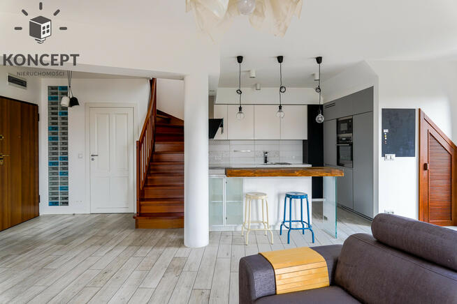 Przestronne 4 pok. mieszkanie | Balkon