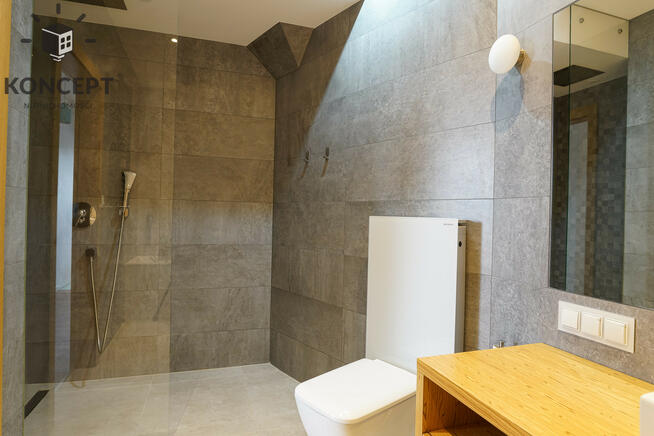 Przestronne 4 pok. mieszkanie | Balkon