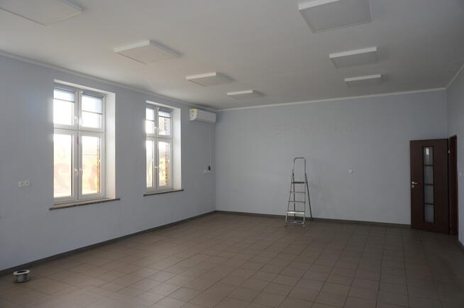 Do wynajęcia lokal usługowy 150mkw