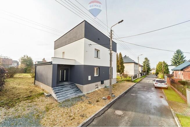 Dom po generalnej modernizacji, duża działka