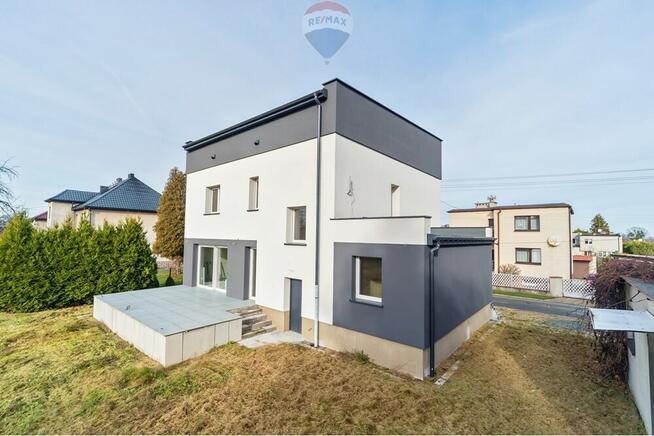 Budynek inwestycyjny po generalnej modernizacji