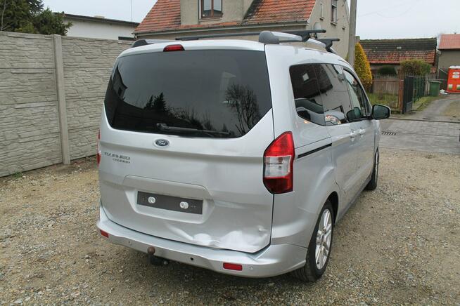 Ford Tourneo Courier