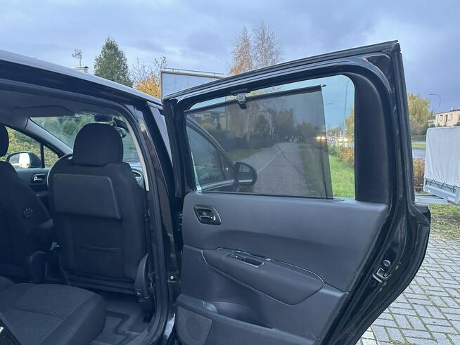 Peugeot 5008 2,0HDI 150 KM HAK NaviZadbanyClimatronik serwis DO TERAZ