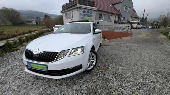 Škoda Octavia Panoramadach, wersja Clever