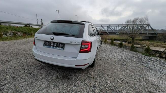 Škoda Octavia Panoramadach, wersja Clever